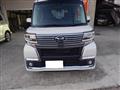 2016 Daihatsu Tanto Custom