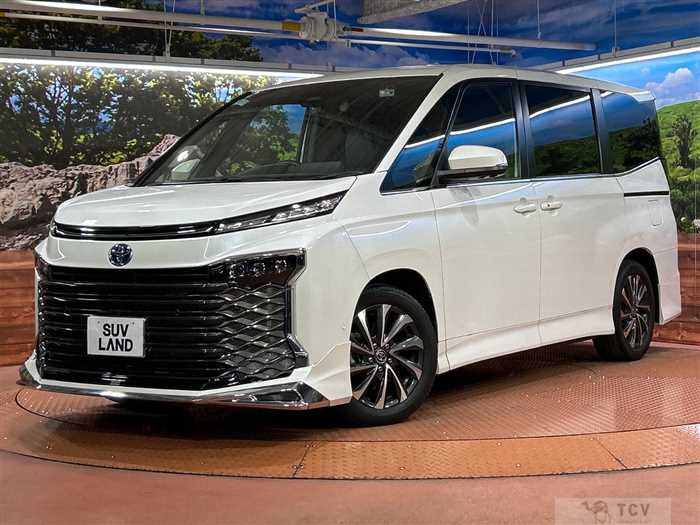 2022 Toyota Voxy