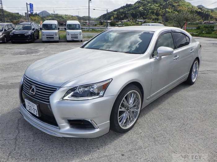 2013 Lexus LS