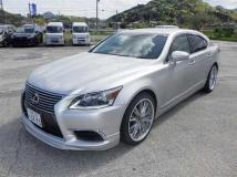 2013 Lexus LS