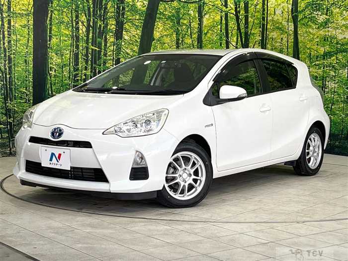2012 Toyota AQUA