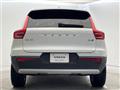 2022 Volvo XC40