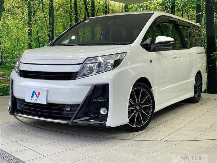 2017 Toyota Noah