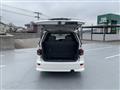 2003 Toyota Estima