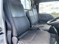 2005 Nissan Atlas