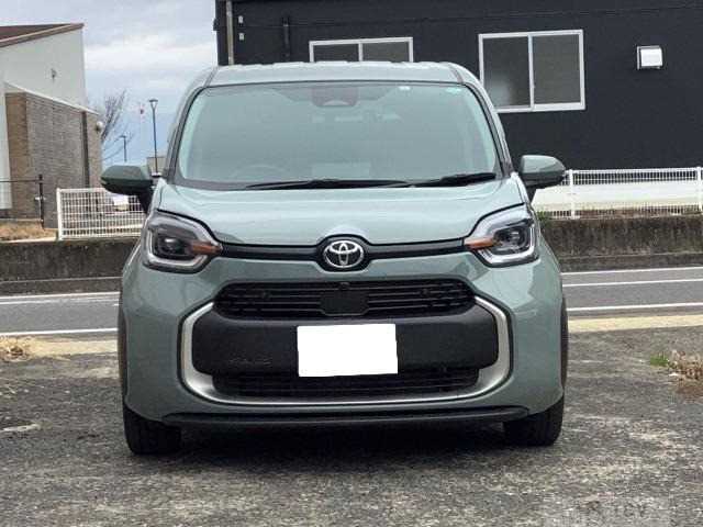 2023 Toyota Sienta