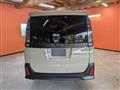 2014 Toyota Voxy