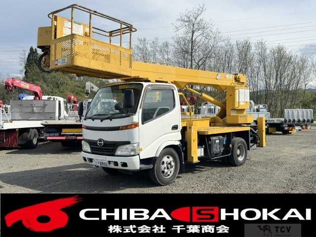 2008 Hino Dutro
