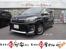 2017 Toyota Voxy