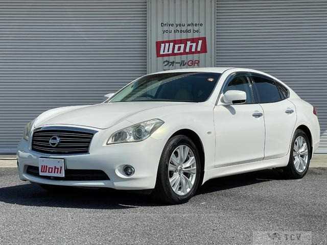 2012 Nissan Fuga