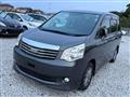 2011 Toyota Noah