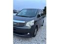 2011 Toyota Noah