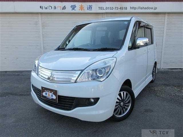 2011 Mitsubishi Delica