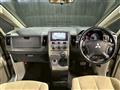 2011 Mitsubishi Delica D5