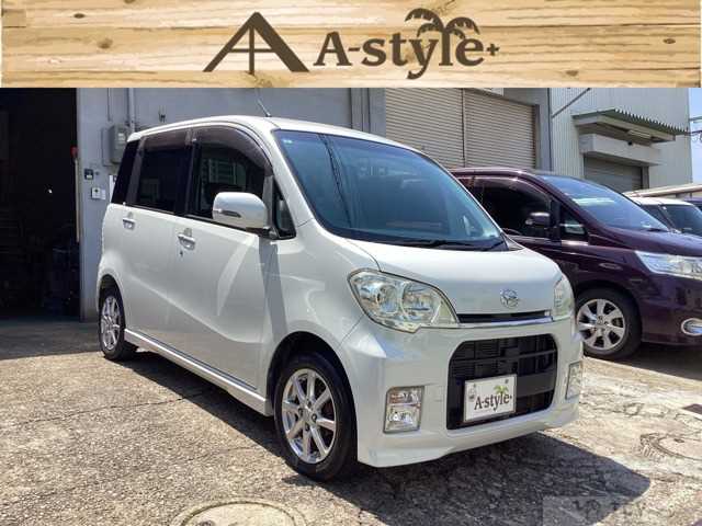 2011 Daihatsu Tant Exe