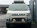 2009 Mitsubishi Delica D5