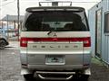 2009 Mitsubishi Delica D5