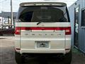 2013 Mitsubishi Delica D5