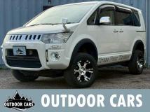 2013 Mitsubishi Delica D5