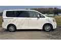 2008 Toyota Noah