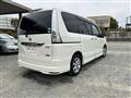 2013 Nissan Serena