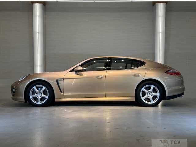 2011 Porsche Porsche Others