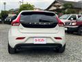 2016 Volvo V40