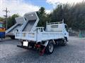2013 Mitsubishi Canter