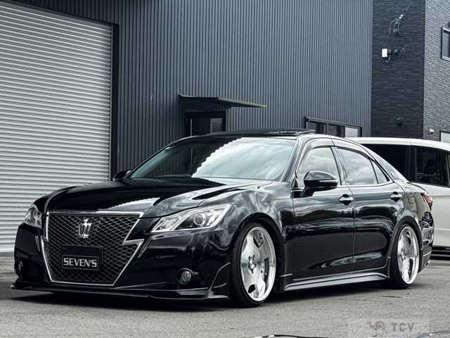 2013 Toyota Crown Athlete Series