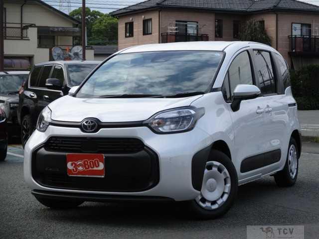 2026 Toyota Sienta