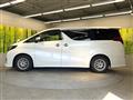 2017 Toyota Alphard
