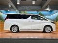 2022 Toyota Alphard