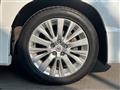 2013 Toyota Vellfire