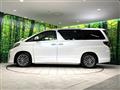2013 Toyota Alphard