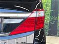 2013 Toyota Alphard