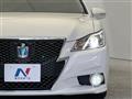 2013 Toyota Crown Hybrid