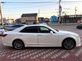 2015 Toyota Crown Hybrid