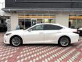 2019 Lexus ES