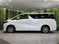 2023 Toyota Alphard Hybrid