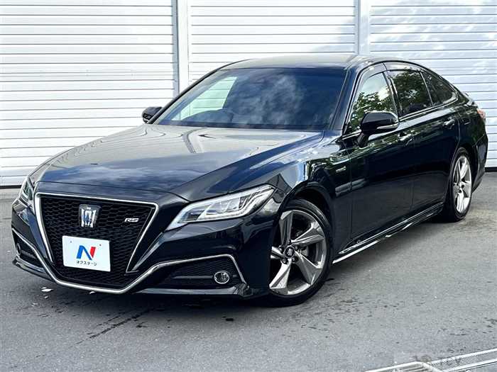 2018 Toyota Crown Hybrid