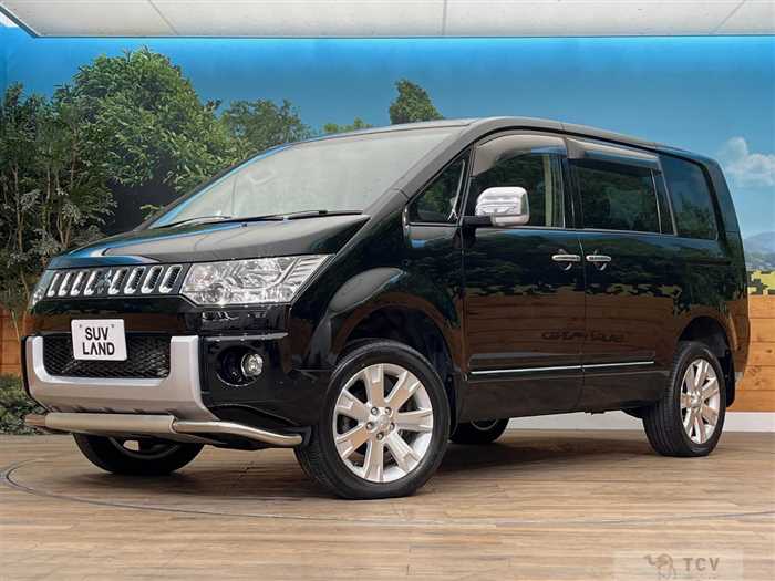 2015 Mitsubishi Delica D5