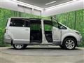 2016 Mitsubishi Delica D5