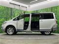 2016 Mitsubishi Delica D5