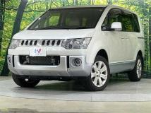 2017 Mitsubishi Delica D5