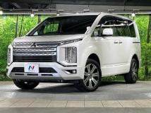 2019 Mitsubishi Delica D5
