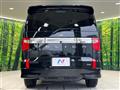 2019 Mitsubishi Delica D5