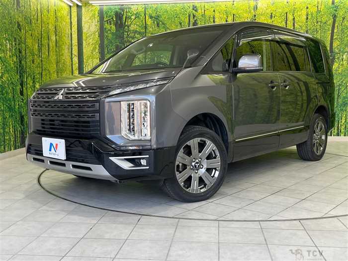 2020 Mitsubishi Delica D5