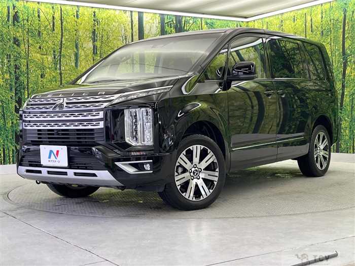2021 Mitsubishi Delica D5