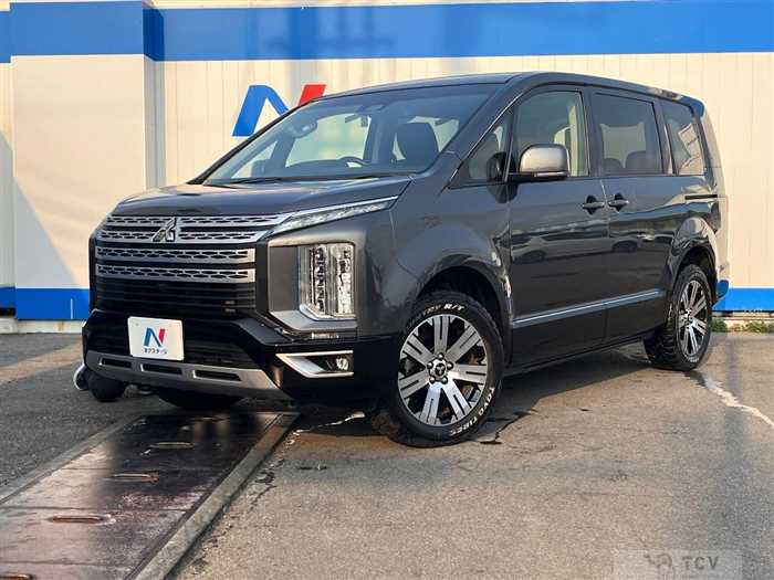 2022 Mitsubishi Delica D5
