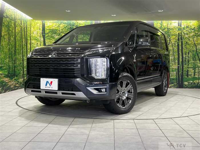 2022 Mitsubishi Delica D5